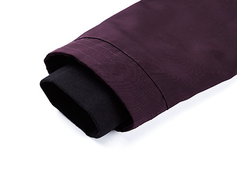 德國(guó)寶馬功能款裥棉夾克定做加工