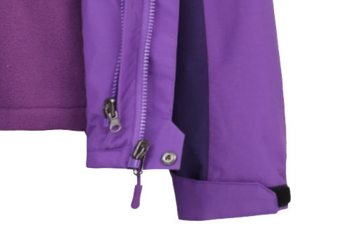 團(tuán)隊(duì)?wèi)敉馊弦粵_鋒衣定制生產(chǎn)廠家