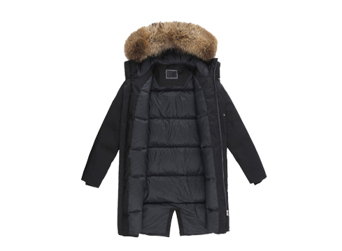 外貿(mào)品牌生產(chǎn)加工廠家專業(yè)制作羽絨服