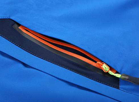 戶外登山三合一沖鋒衣定制生產(chǎn)廠家