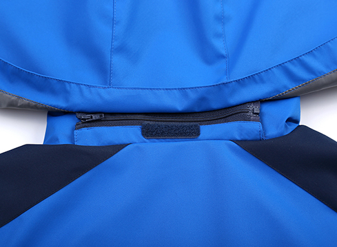 戶外登山三合一沖鋒衣定制生產(chǎn)廠家