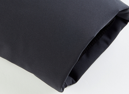 高端品牌男款保暖羽絨服定制生產(chǎn)